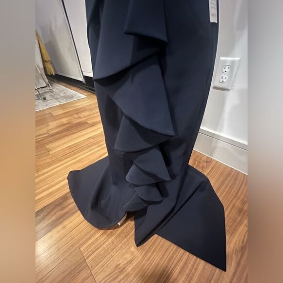 Eliza J Ruffle front gown size 2 NWT - Picture 9 of 14